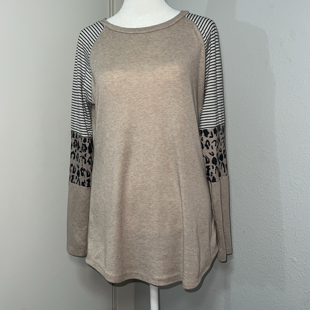 HARHAY leopard stripe long sleeve‎ shirt
